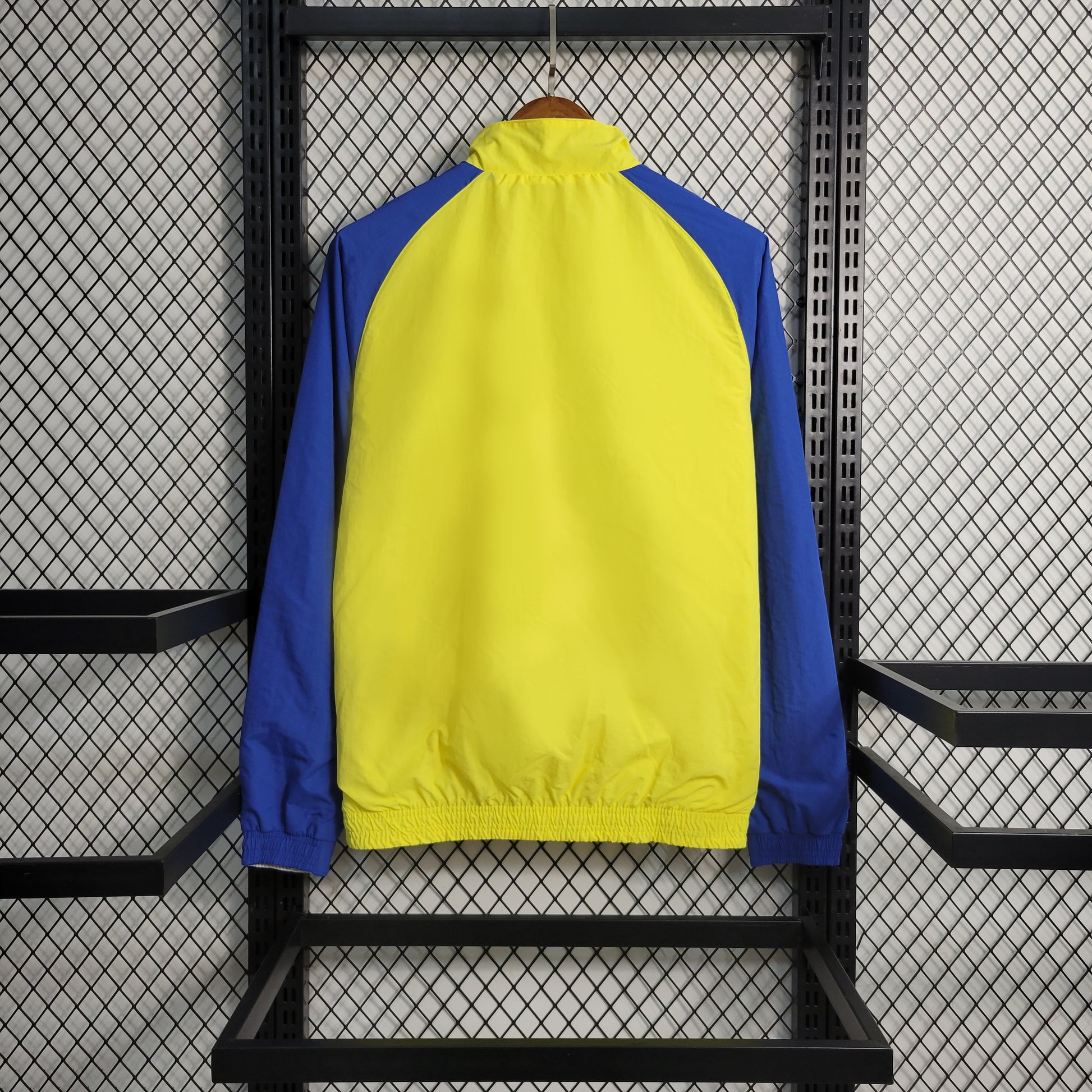 23-24 Windbreaker Al-Nassr FC Home Size S-XXL | 衬衫 | B3 | 中国供应商