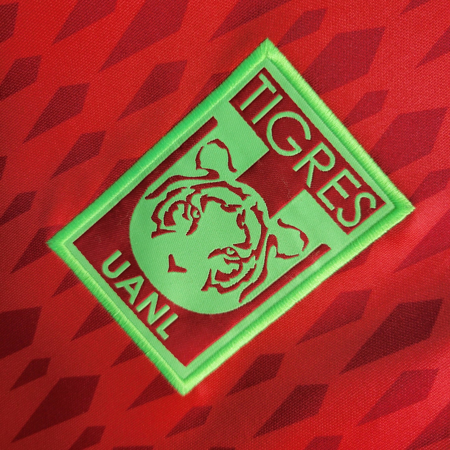 23-24 Tiger Red Goalkeeper Size S-XXL（Men's Fan Edition） | 衬衫 | M2-5 | Betty ali Chinese suppliers