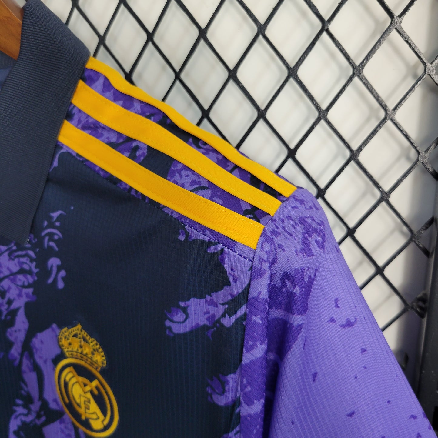 23-24 Real Madrid Purple Special Edition Size S-XXL（Men's Fan Edition） | 衬衫 | M2-3 | Betty ali Chinese suppliers