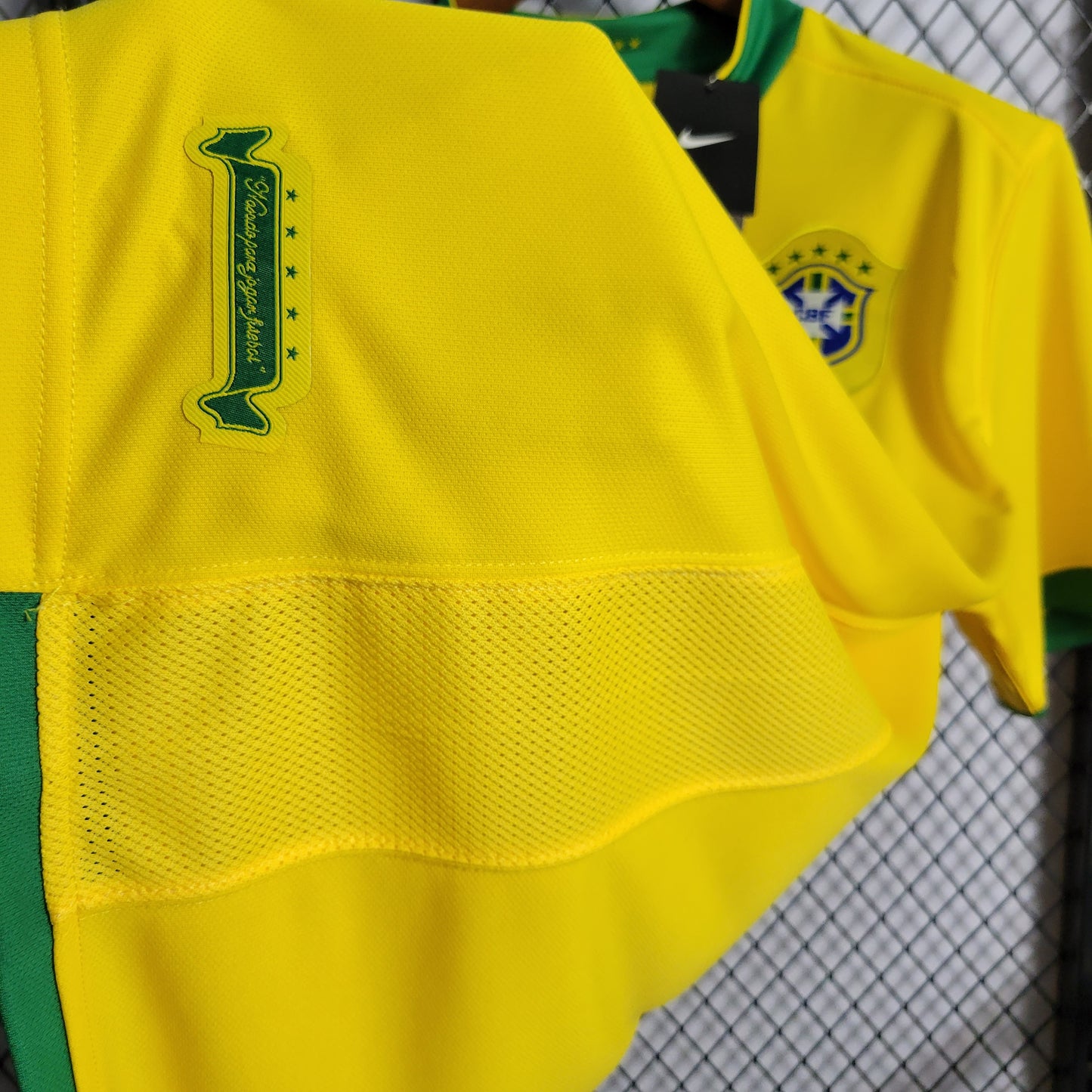 Retro 2006 Brazil home S-XXL | 复古/Retro | R | Betty ali Chinese suppliers