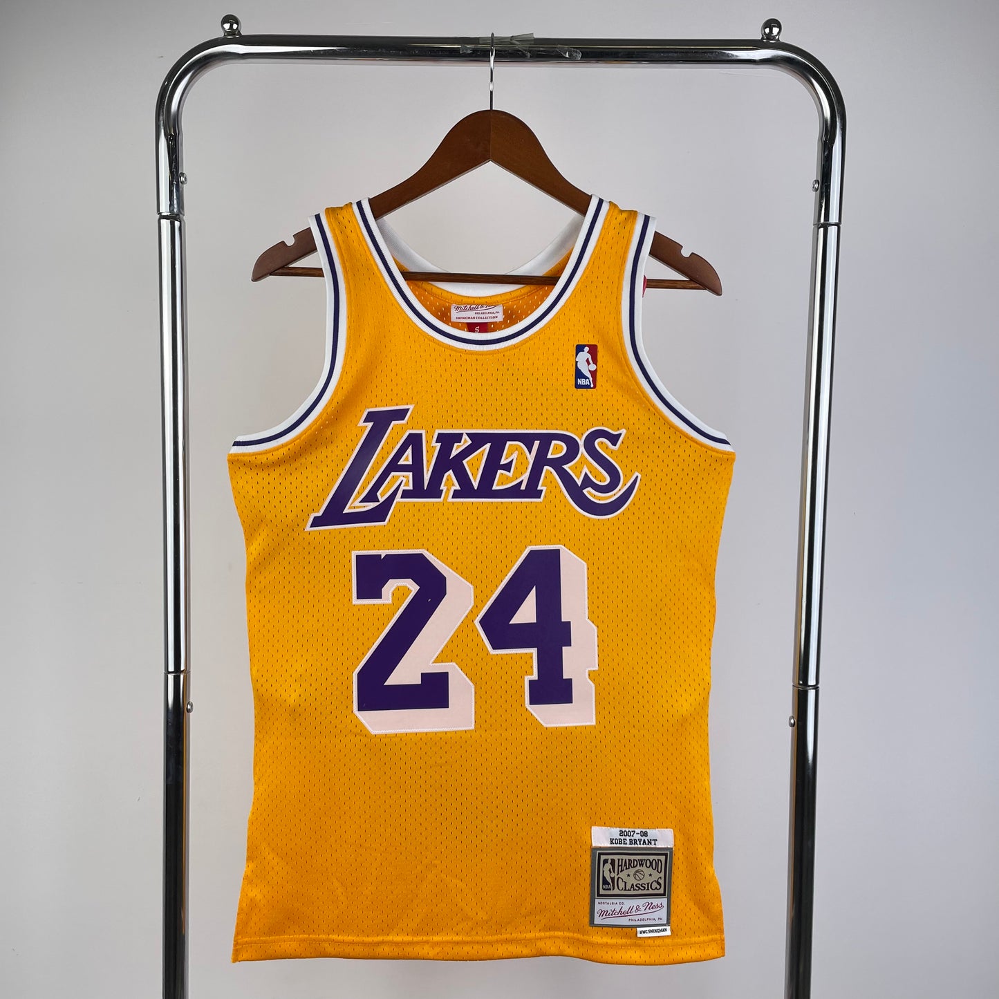 MN hot-pressed retro jersey: SW Lakers 07/08 season round neck yellow NBA : #24 | NBA | NBA | Betty ali Chinese suppliers