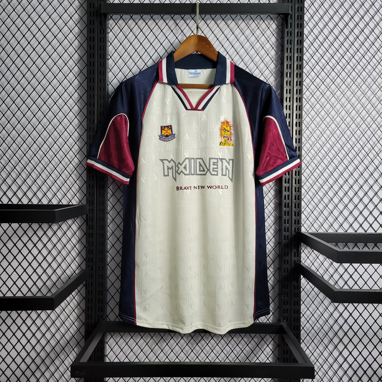 Retro 1999 West Ham Iron Maiden Away Edition Size S-XXL | 复古/Retro | R | Betty ali Chinese suppliers