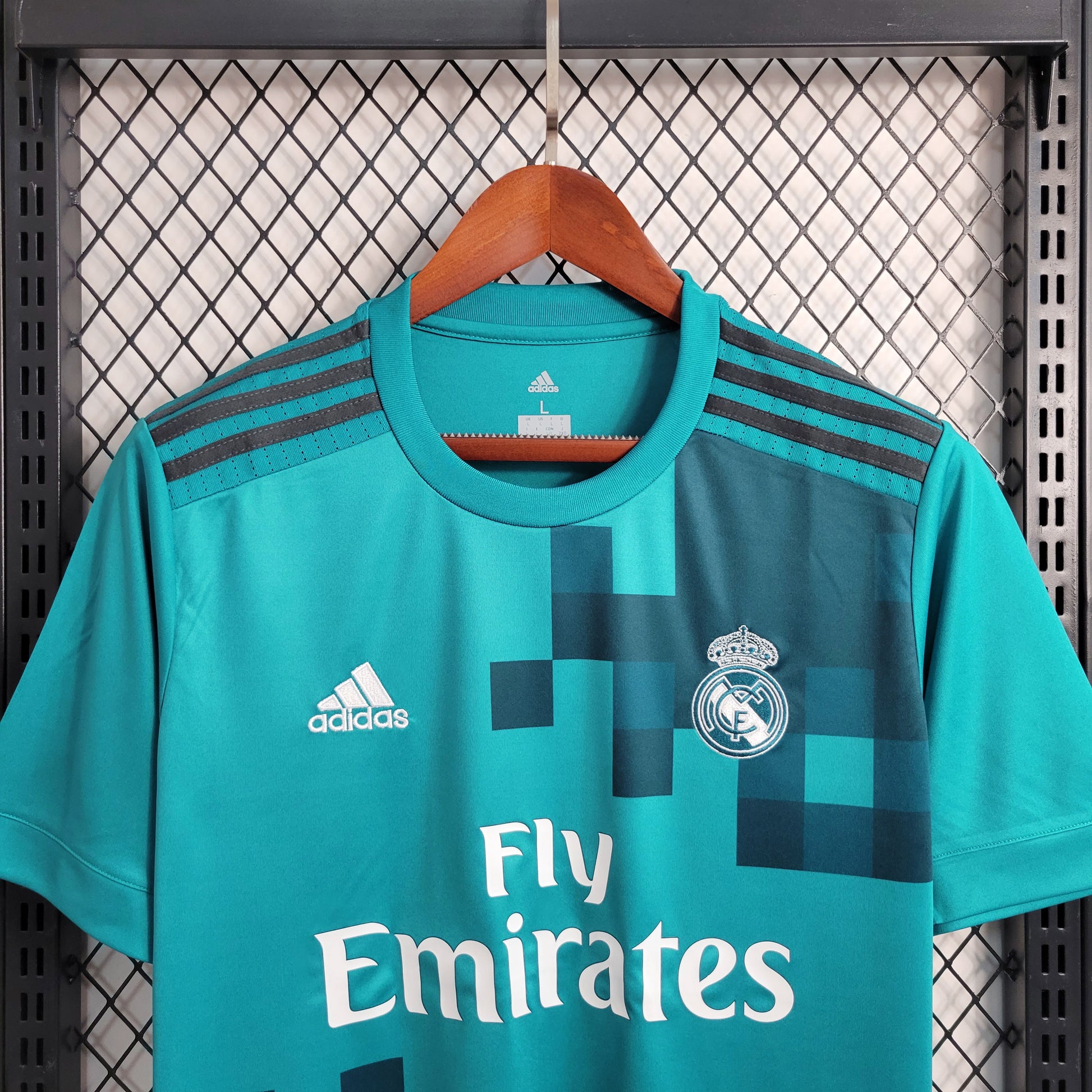 Retro 17-18 Real Madrid Second Passenger Size S-XXL | 复古/Retro | R | Betty ali Chinese suppliers