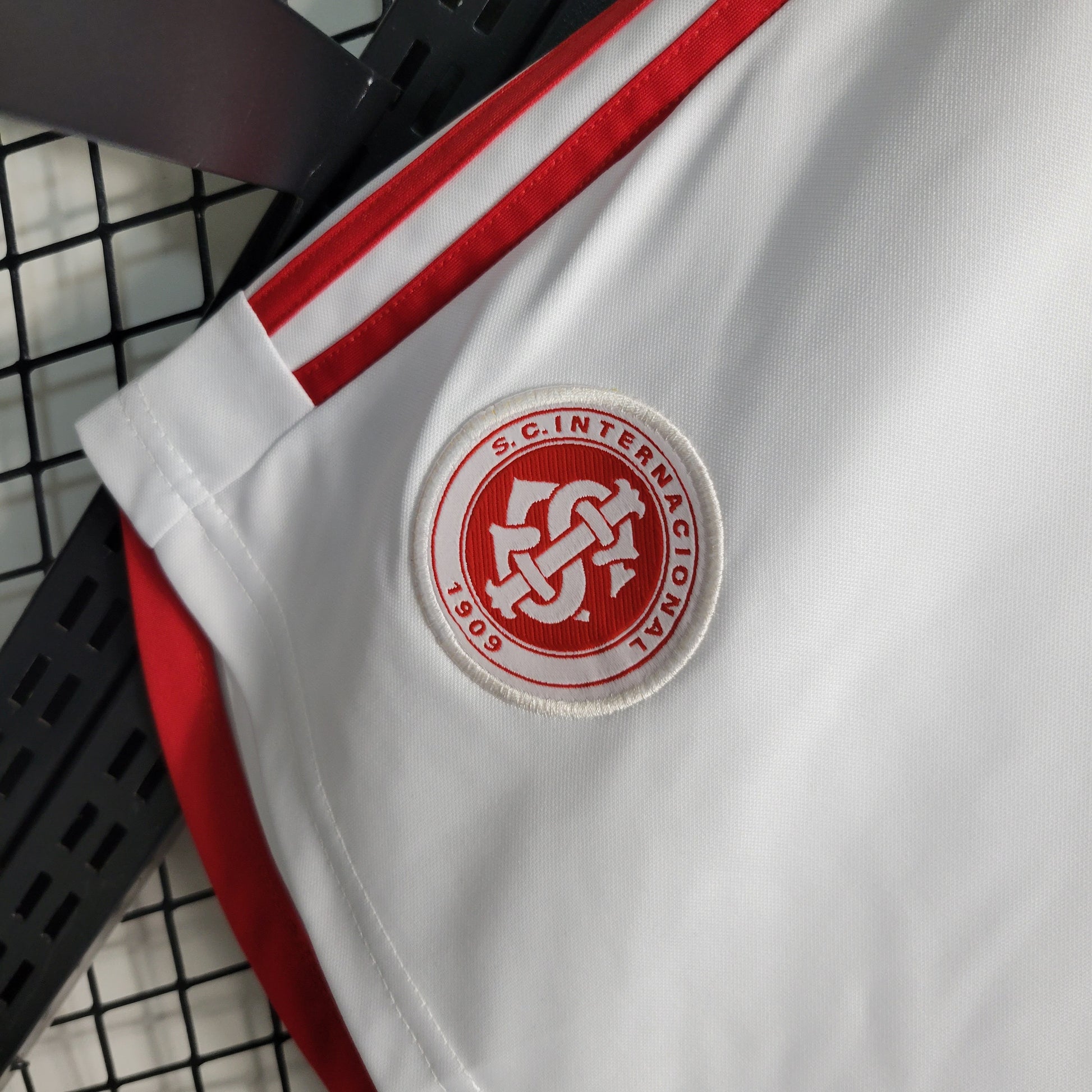 23-24 Internacional Home Shorts Size S-XXL | 短裤 | S6 | 中国供应商