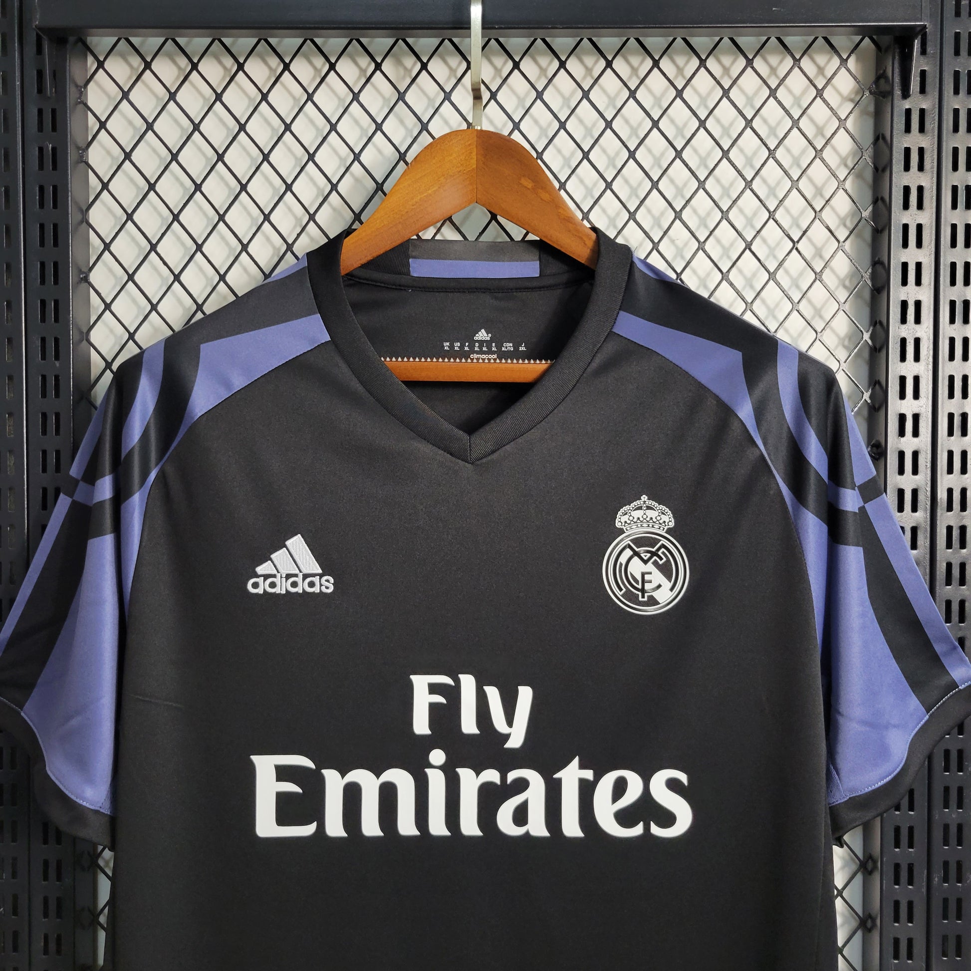 Retro 16-17 Real Madrid Second Away Game S-XXL | 复古/Retro | R | Betty ali Chinese suppliers