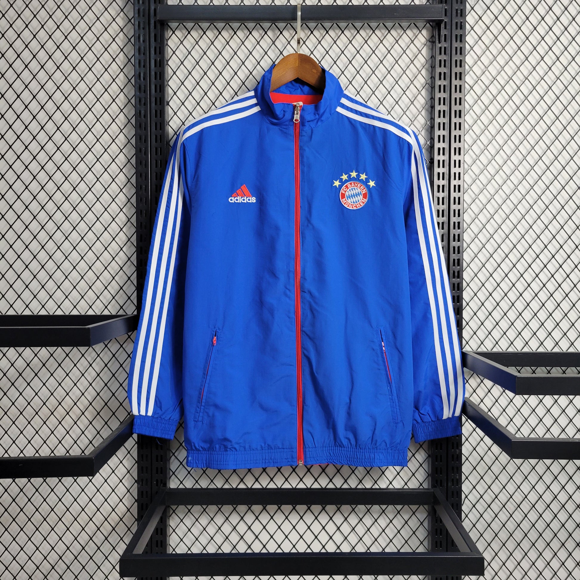 23-24 Reversible Windbreaker Bayern Munich S-XXL | 风衣 | B3 | 中国供应商