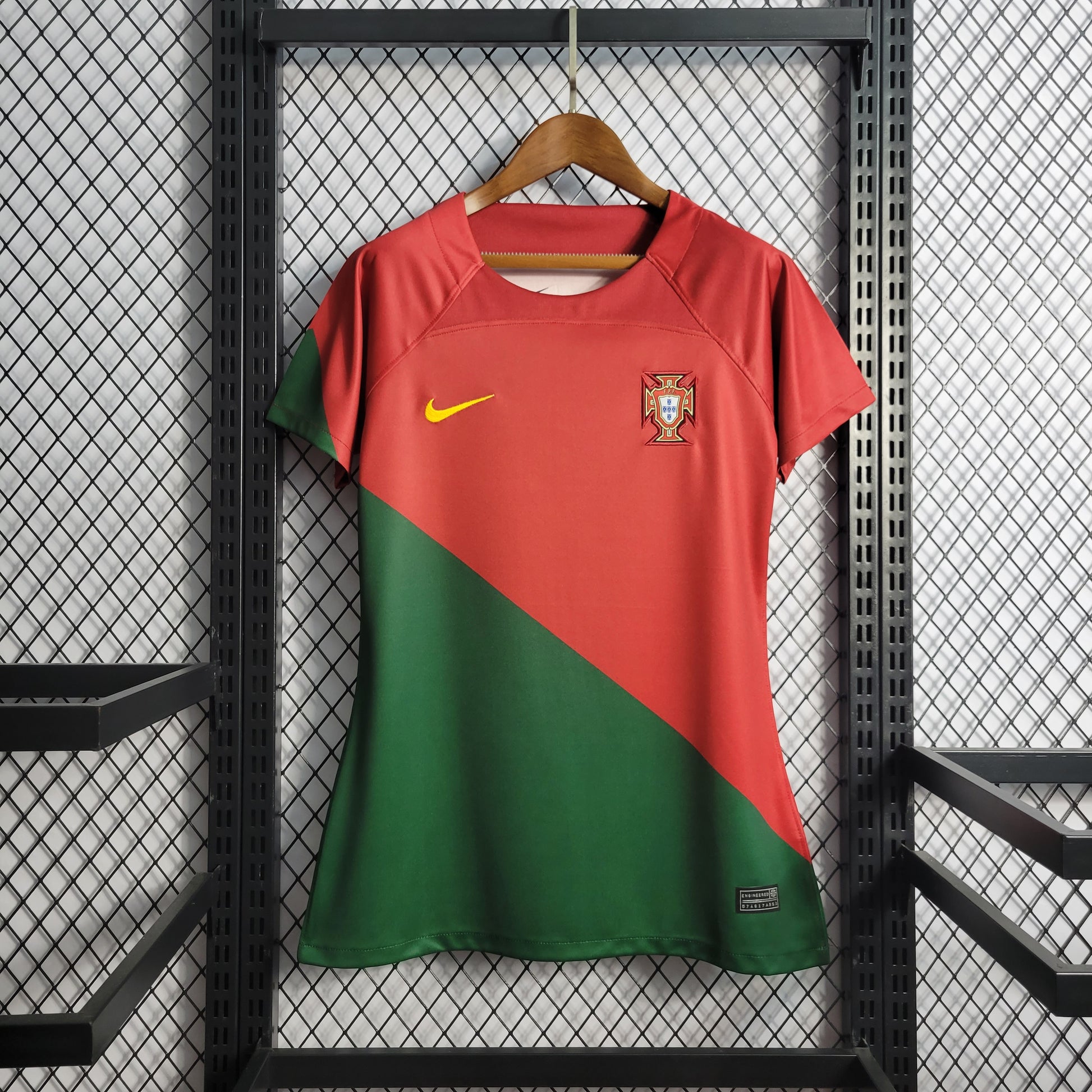 22/23 Women's Portugal Home National Team Size S-XXL（Ladies' Fan Version） | 衬衫 | M3-27 | Betty ali Chinese suppliers