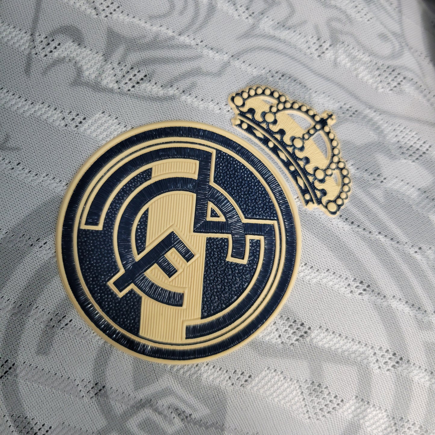 23-24 Player Real Madrid Classic Version Size S-XXL（Men's fan version） | 衬衫 | P2-3 | 中国供应商